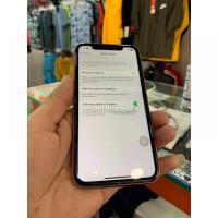 Iphone xr 64gb,128gb - 8