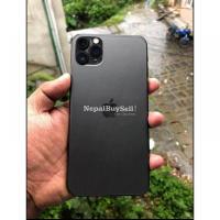 I phone 11 pro max Urgent sell