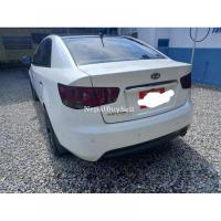 2012 model kia cerato