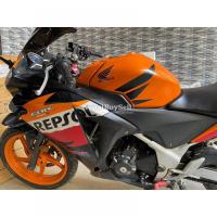 Cbr 250R Repsol combined abs - 7