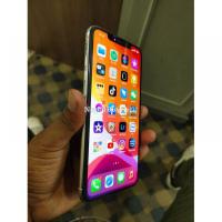 iPhone XS Max 64GB fully unluck