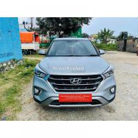 2018 model creta with sunroof, six airbag fully loaded