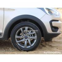 Ford freestyle 2020 titanium top veriant showroom condition