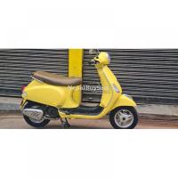 Vespa 125 90 lot 