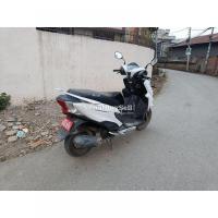 Honda grazia scooty 101 lot urgent sell