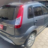 FORD FIGO TITANIUM 2015 - 6